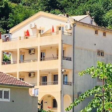 Apartments Manojlovic Budva Ngoại thất bức ảnh