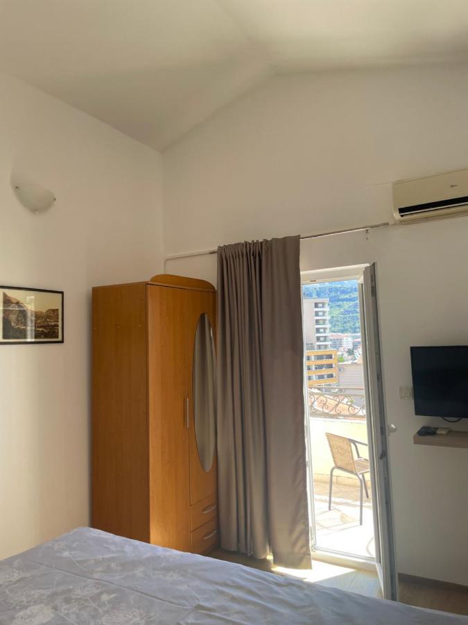 Apartments Manojlovic Budva Ngoại thất bức ảnh