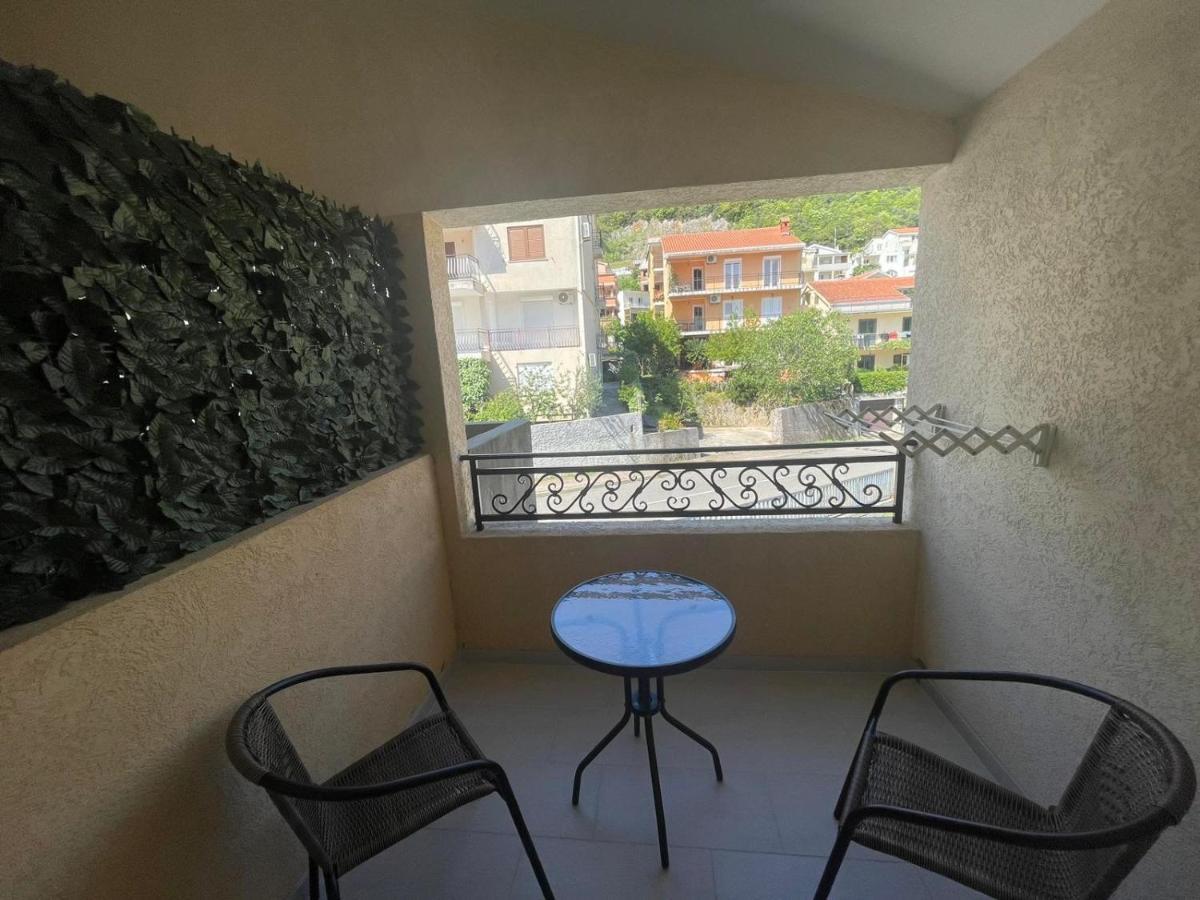 Apartments Manojlovic Budva Ngoại thất bức ảnh