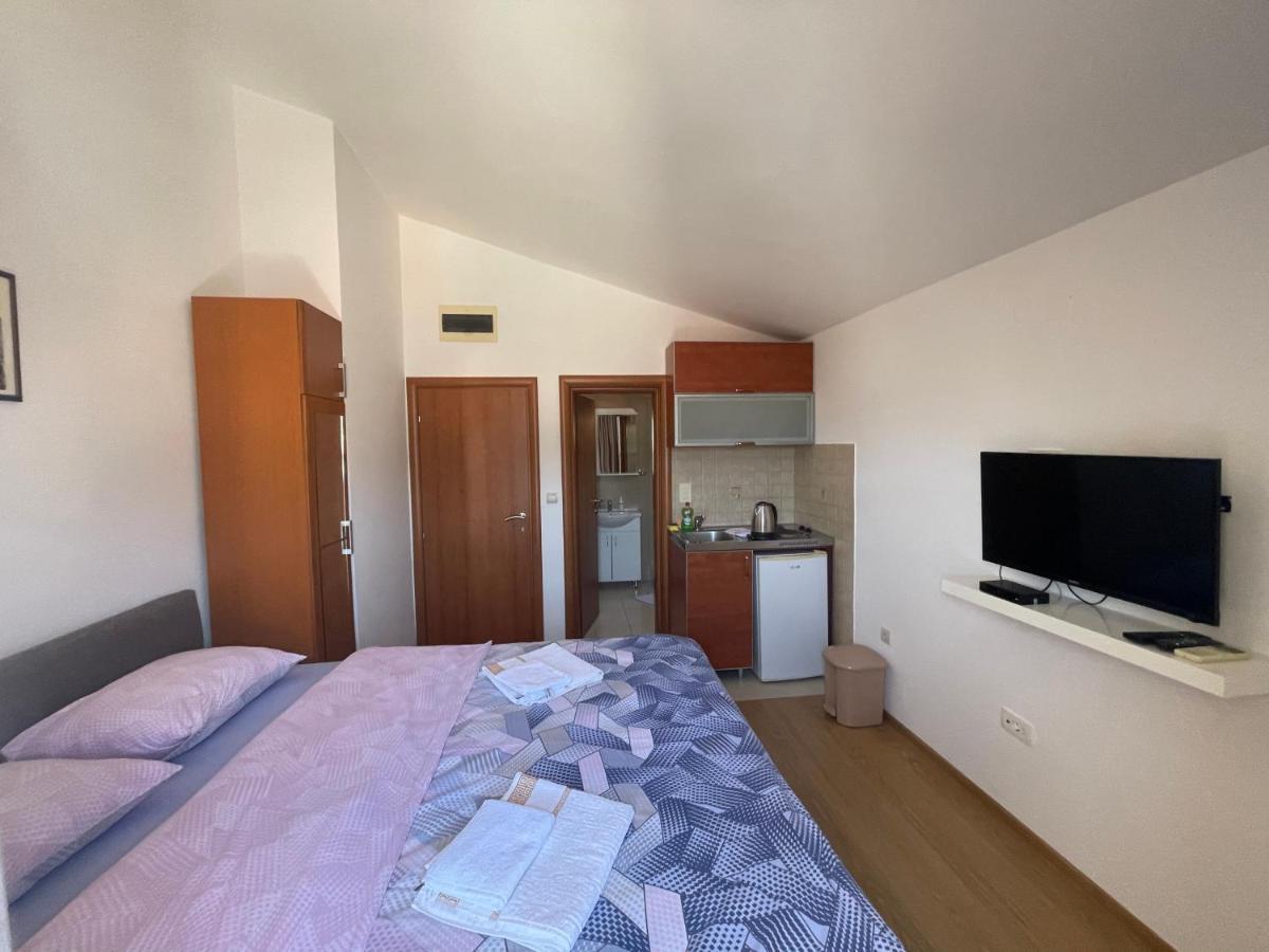Apartments Manojlovic Budva Ngoại thất bức ảnh