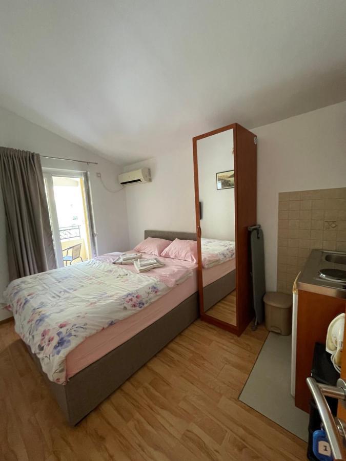 Apartments Manojlovic Budva Ngoại thất bức ảnh