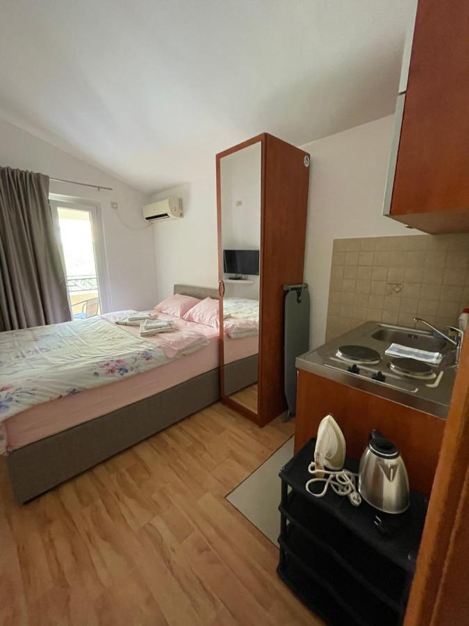 Apartments Manojlovic Budva Ngoại thất bức ảnh