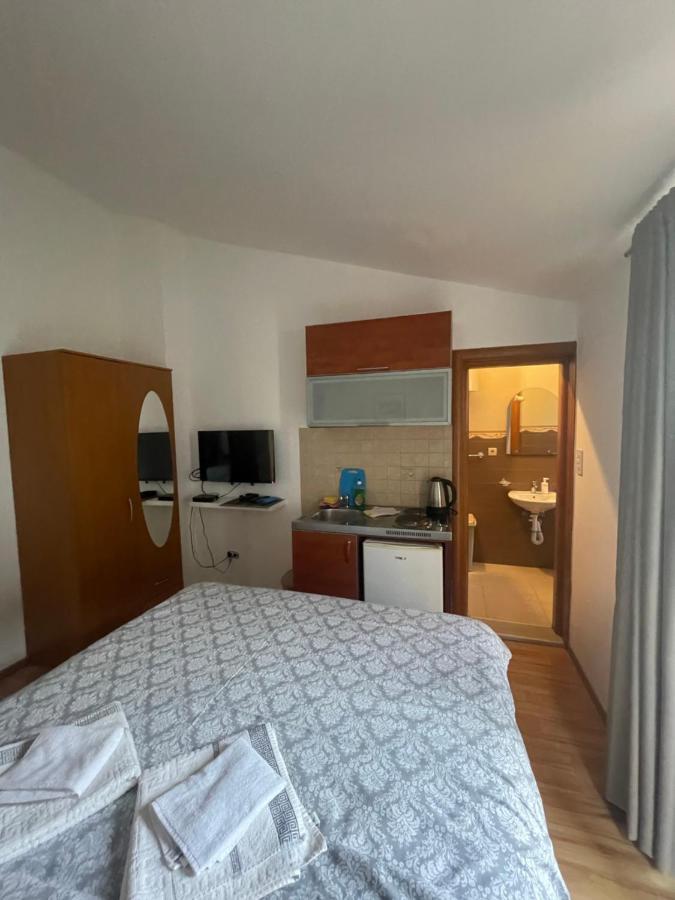 Apartments Manojlovic Budva Ngoại thất bức ảnh
