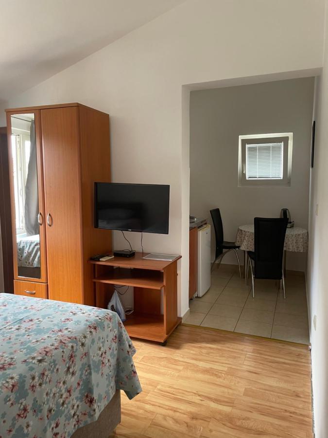 Apartments Manojlovic Budva Ngoại thất bức ảnh