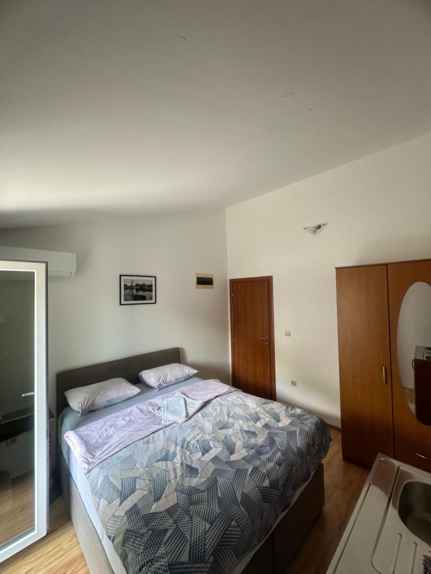 Apartments Manojlovic Budva Ngoại thất bức ảnh