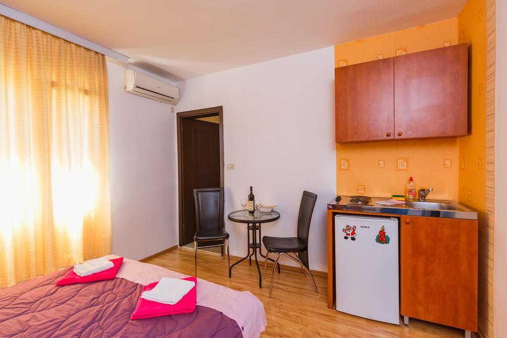 Apartments Manojlovic Budva Ngoại thất bức ảnh