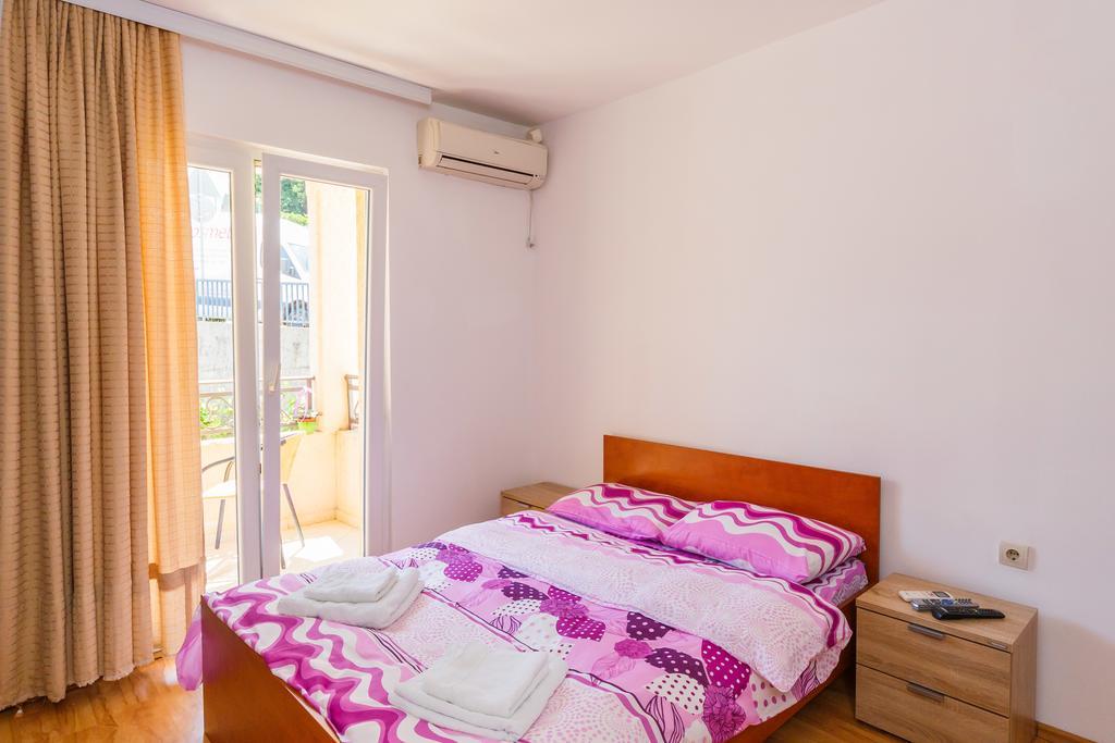 Apartments Manojlovic Budva Ngoại thất bức ảnh