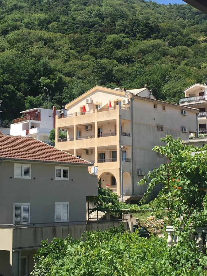 Apartments Manojlovic Budva Ngoại thất bức ảnh